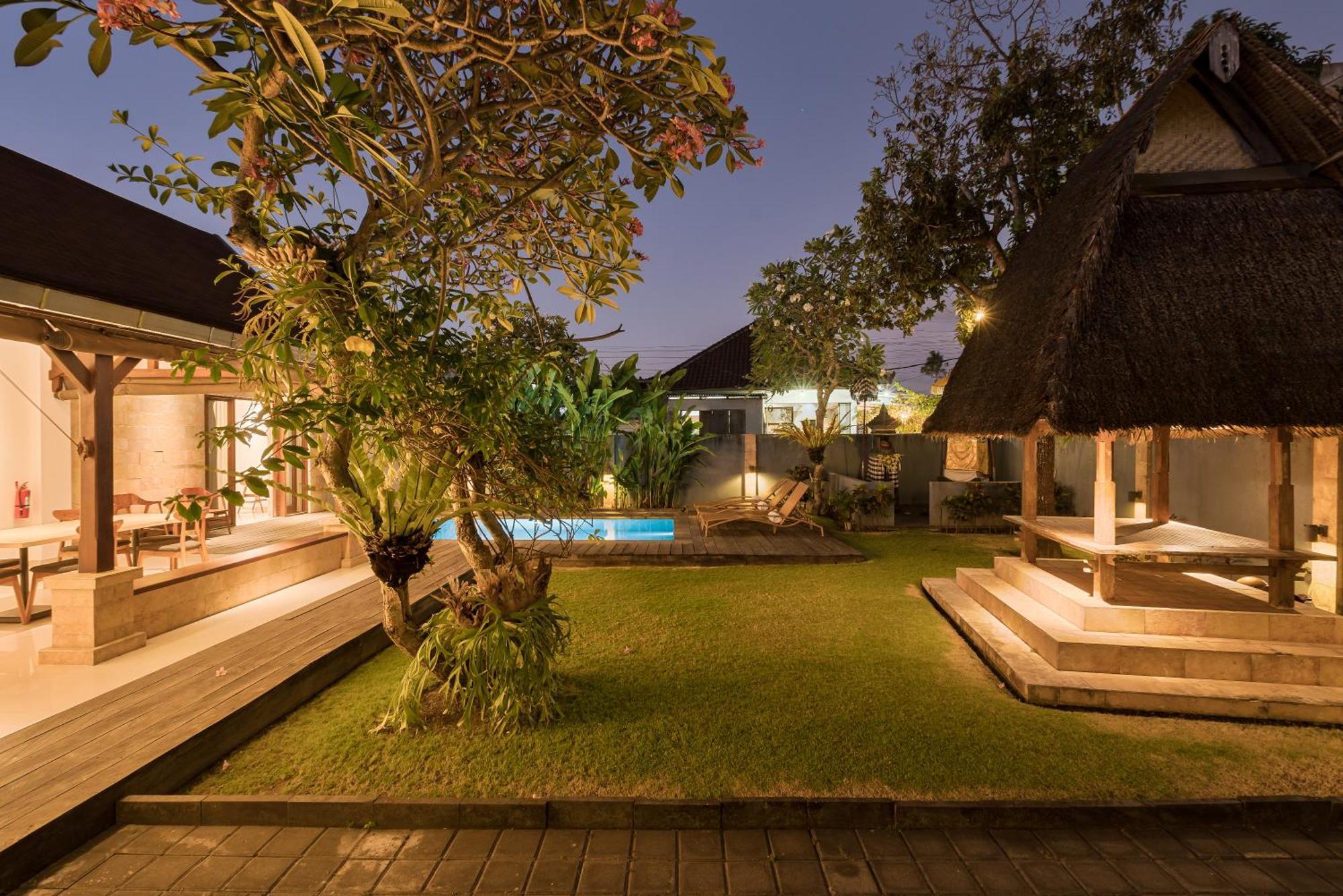 Nikki's House विला Canggu (Bali)